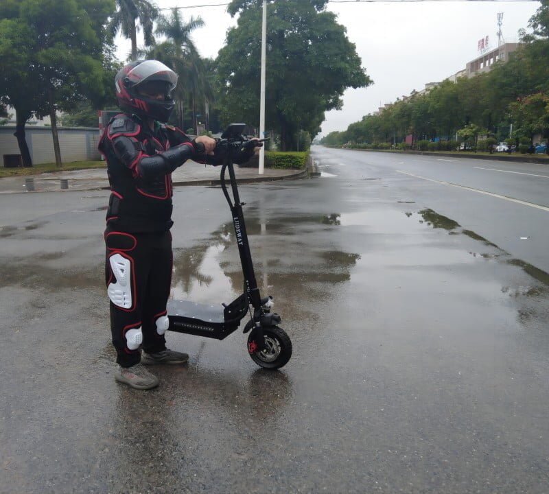 RoadRunner scooter
